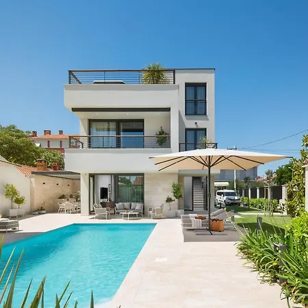 Tereza Zadarvillas * Zadar