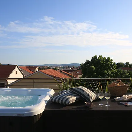 Tereza Zadarvillas Villa