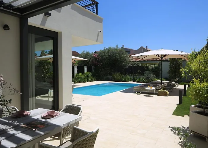 Tereza Zadarvillas Βίλα *