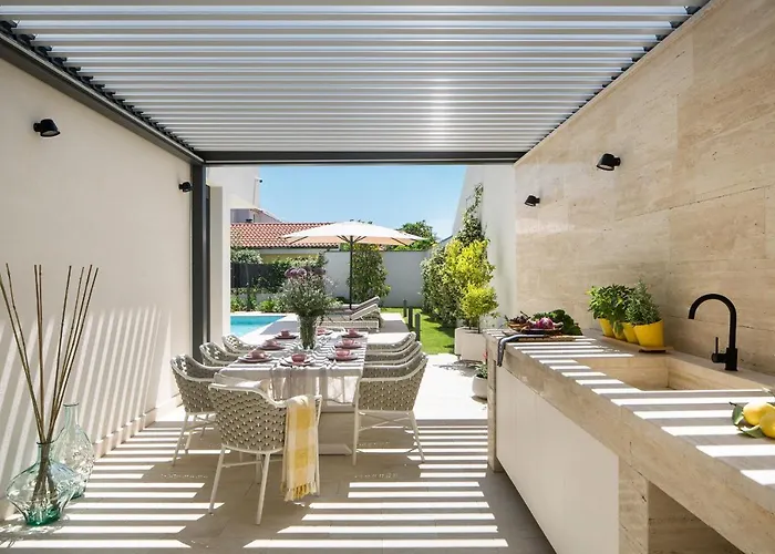 Tereza Zadarvillas Βίλα